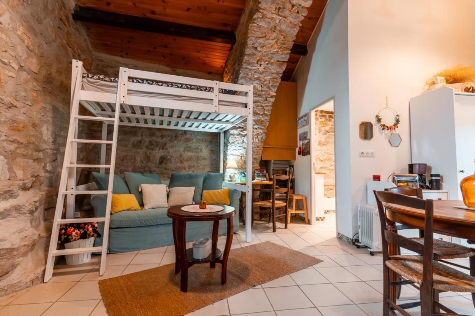 Petite Maison pleine nature La Bastide-Pradines Exterior foto